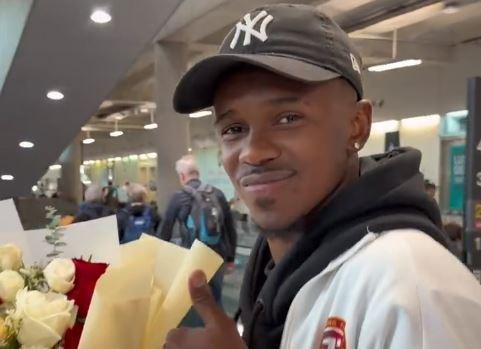 开云-辽宁新援热菲尼奥抵曼谷参加冬训