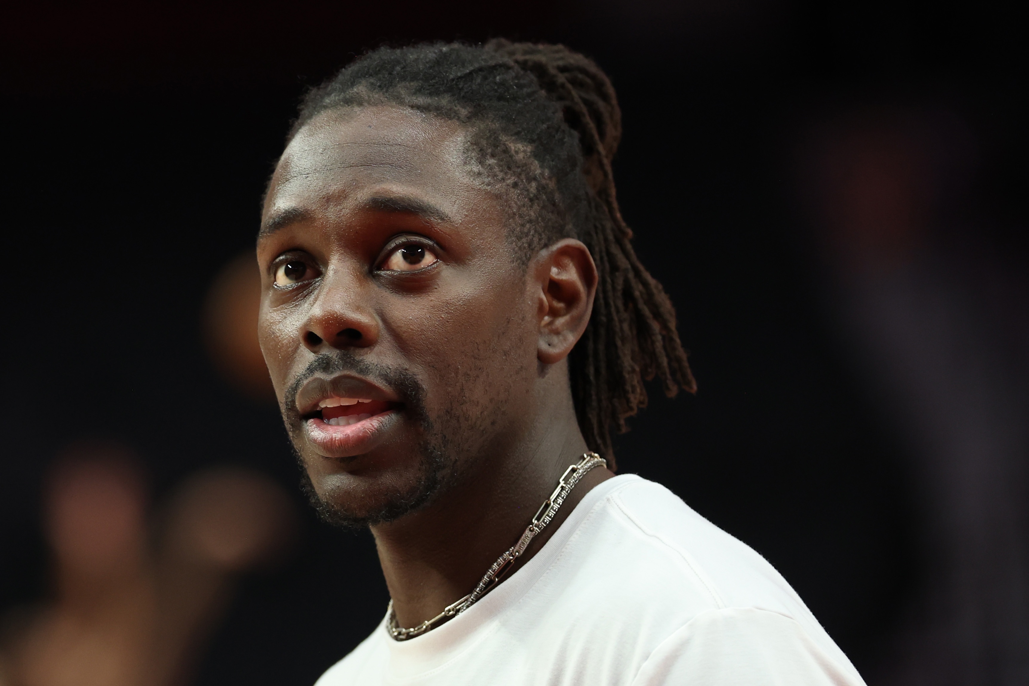 开云在线-霍勒迪8记三分平个人生涯纪录 曾在23年三分12中8助雄鹿力擒绿军